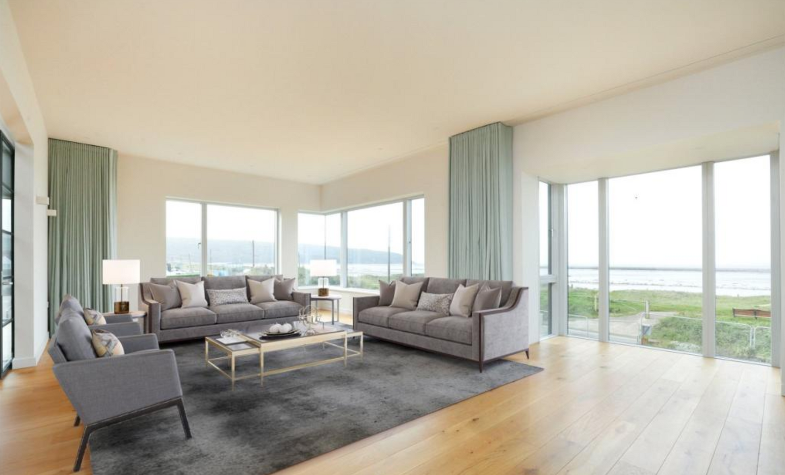 made to measure curtains Paul Christian